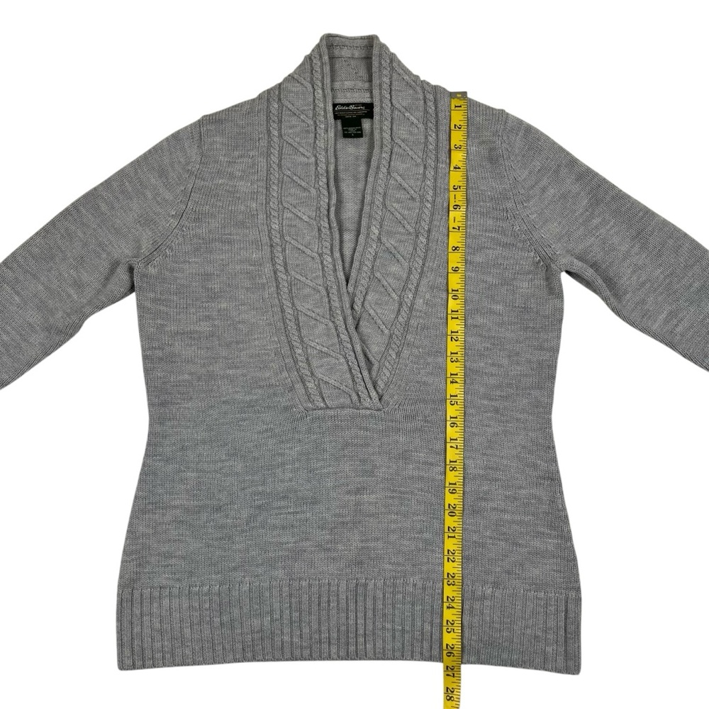 Eddie Bauer Light Gray Merino Wool V-Neck Sweater Long Sleeve Size L - Picture 8 of 9